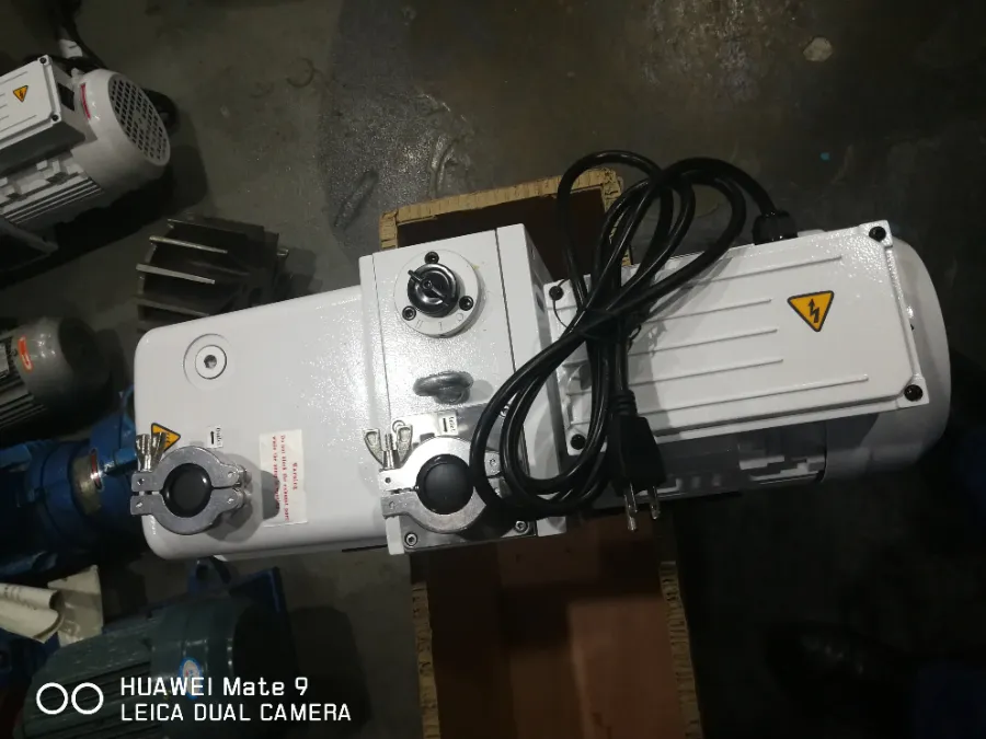 Vrd Series Good Quality Rotary Vane Vacuum Pump for Short Path