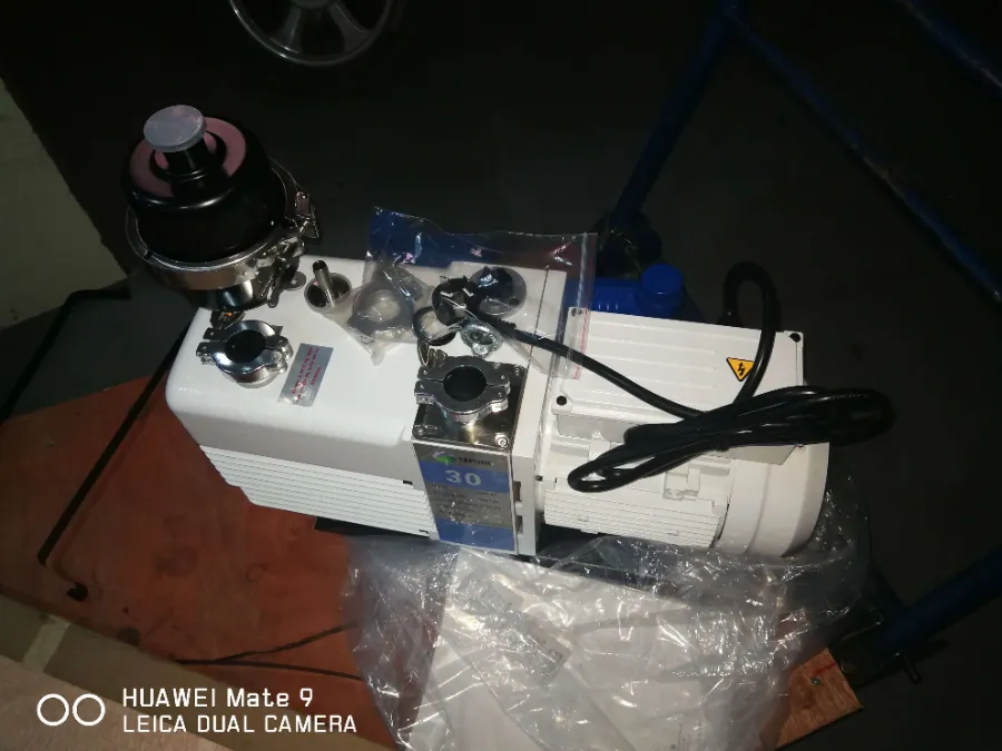 Vrd Series Good Quality Rotary Vane Vacuum Pump for Short Path